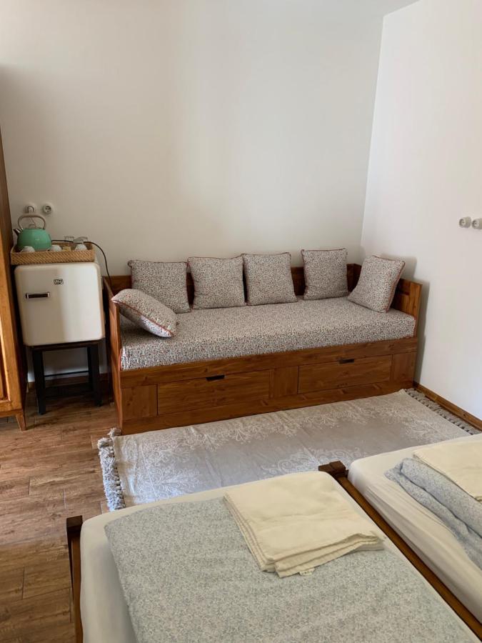 Szazesztendos Reveszhaz Apartman 셰지트모노스토 외부 사진